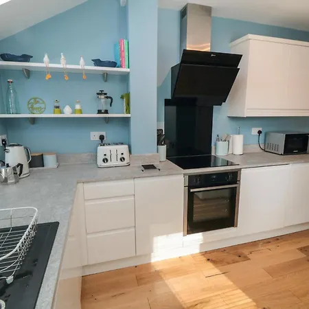 Driftwood House * Redcar