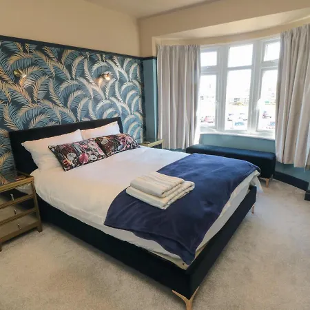 Driftwood House * Redcar